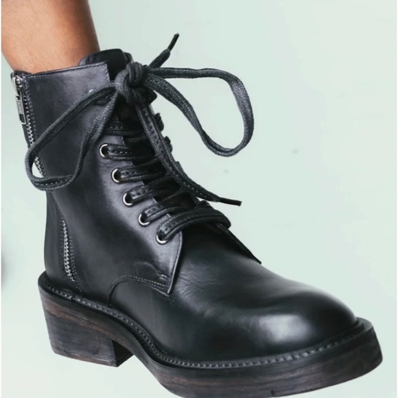 Vintage Foundry Co Shoes - Vintage Foundry Co Allison Lace Up Boots size 8.5 Black